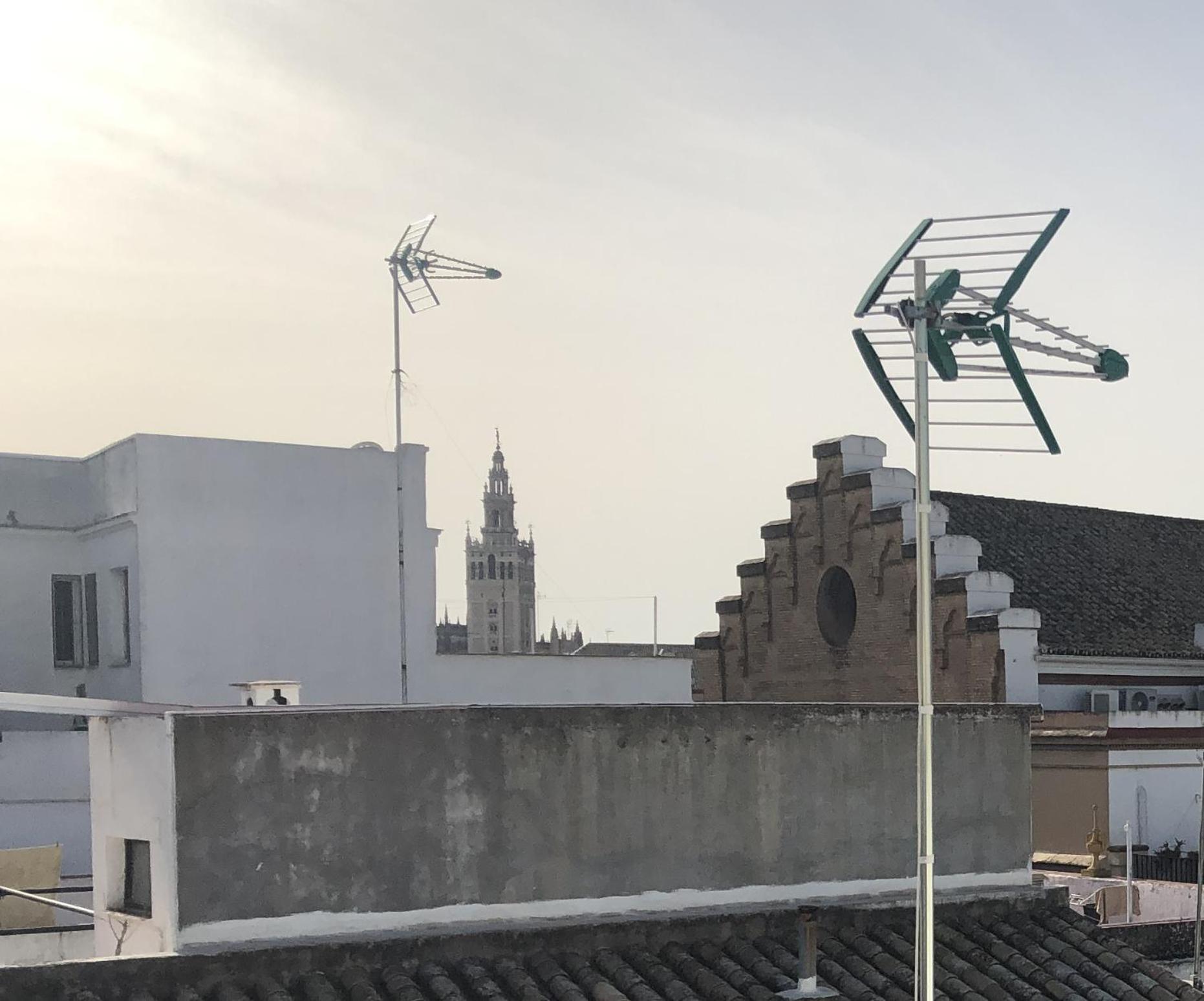 Home In Seville V33-B — Photos 1